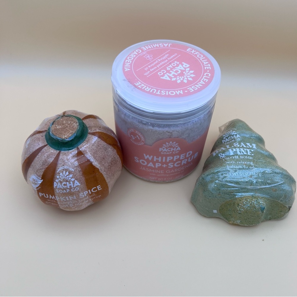 Pacha Soap Co. Discontinued Bath Set — Pumpkin Spice, Jasmine Gardenia, Pine